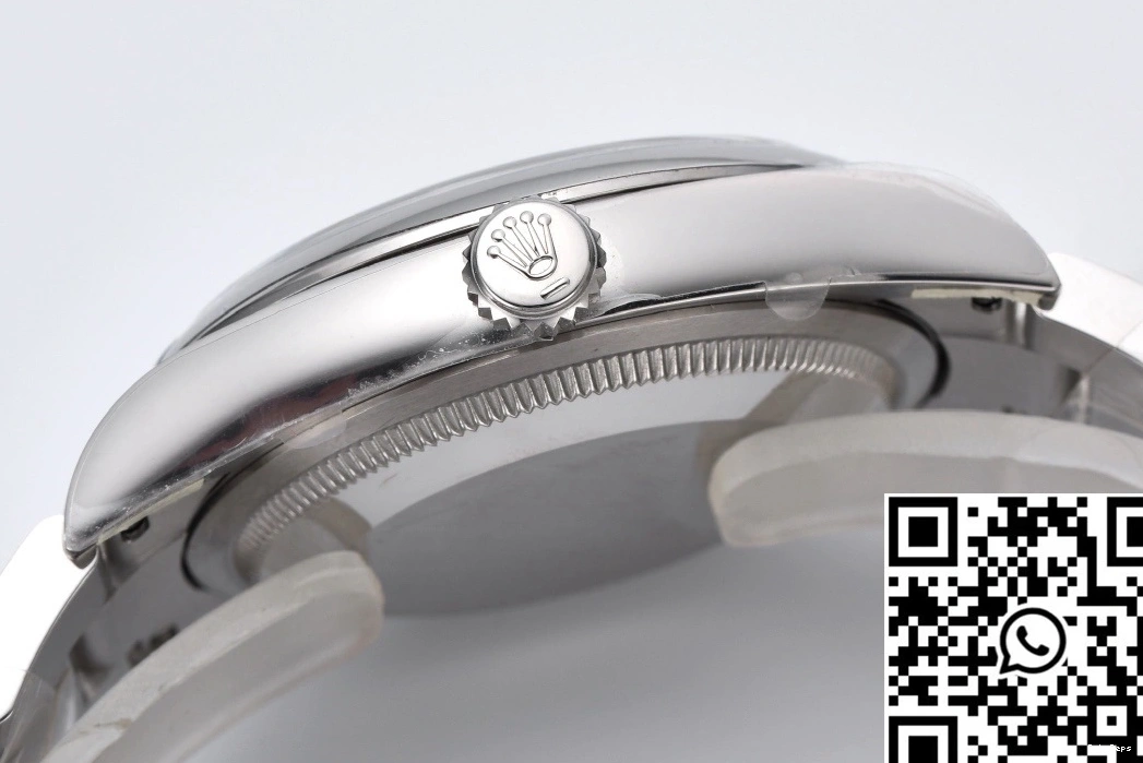 Clean Perpetual Rolex Deep Blue Factory Oyster M124300-0003 Dial 41MM 1229